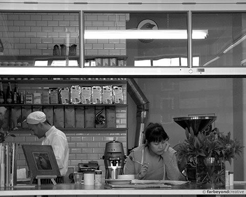 P10478BW